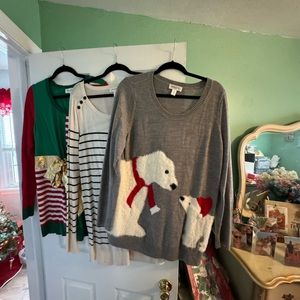 Maternity sweater bundle